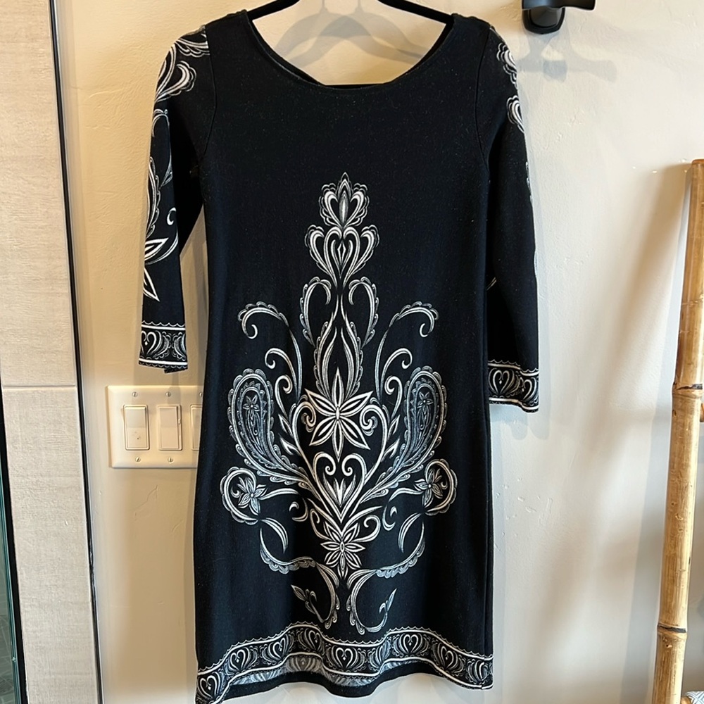 Elegant, comfy black and white dress, M